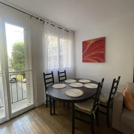 Charmant Xvie- Avec Balcon! Paris