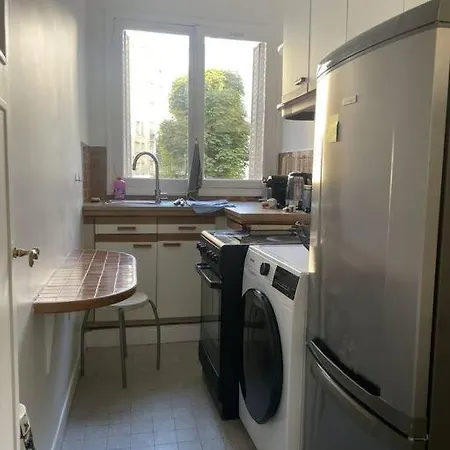 Charmant Xvie- Avec Balcon! Paris